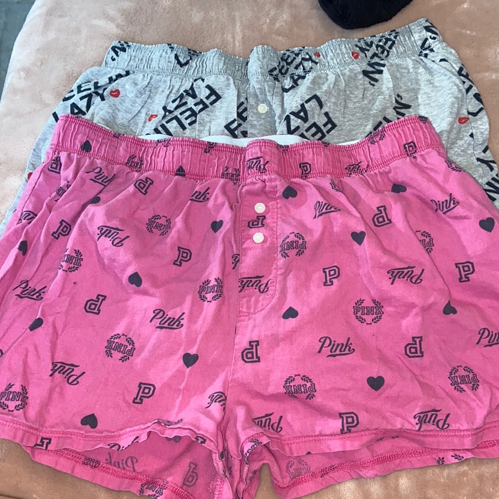 VS PINK- bundle of 2 sleeping boxers.